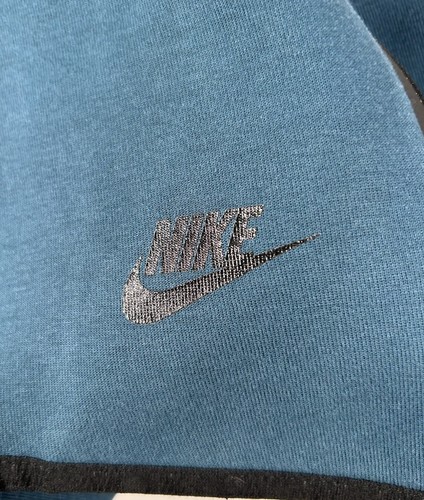 Sudadera con Capucha Nike Tech Mujer Mediana Turquesa Estilo Capa Asimétrica - Imagen 5 de 11