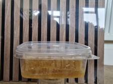 Unpasteurized Wildflower Honeycomb–pure natural straight from the bee farm 415 g