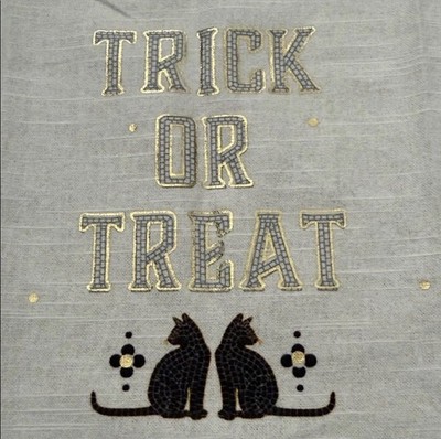 Anthropologie Halloween Bistro Tile Trick-or-Treat Dishcloth Tea Towel NEW     b