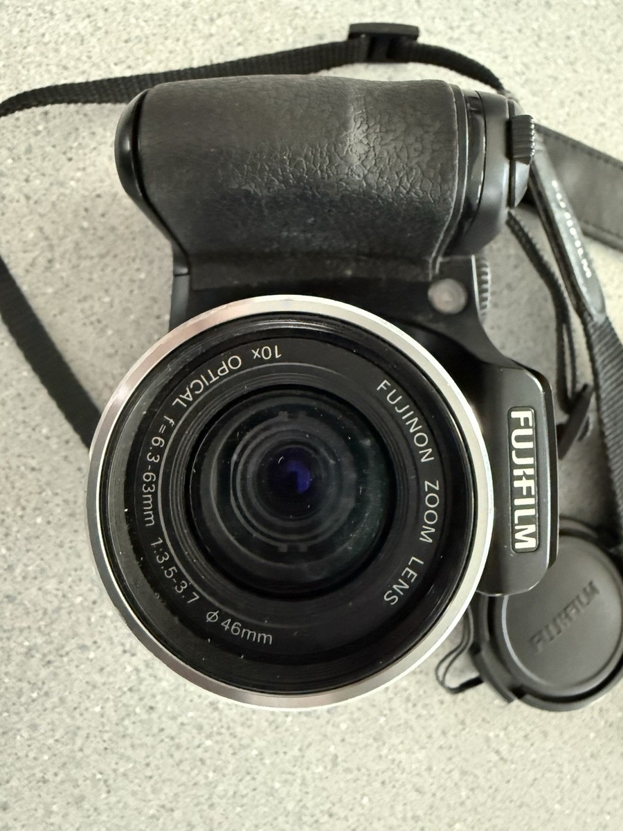 Fujifilm FinePix S Series S5700 7.1MP Digital Camera - Black for