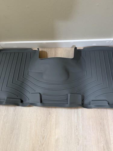 WeatherTech FloorLiner for 2003-2006 Ford Expedition - 2nd Row, Grey 460292 - Picture 3 of 5