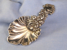 ANTIQUE VICTORIAN ORNATE ENGLISH STERLING SILVER CADDY SPOON 1860