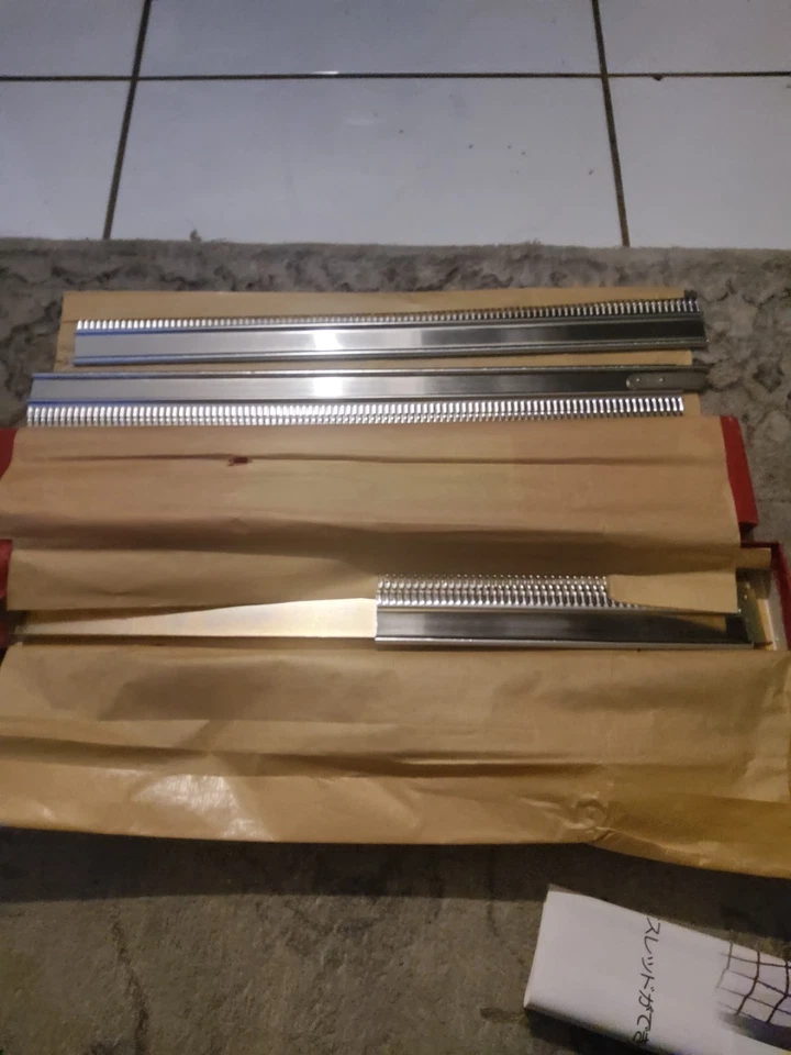 Strickstrumpfband NEU Suzuki Strumpfhalter - Neu in Box mit Originalpapieren - Bild 2 von 4