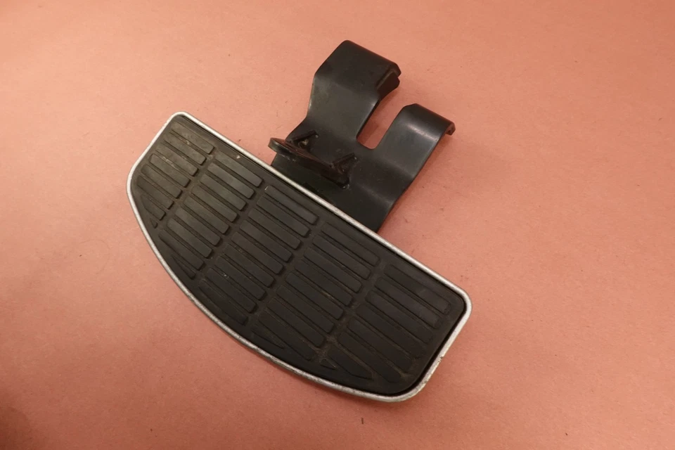 Suzuki Boulevard C50 VL800 2005-2009 tablero de piso delantero izquierdo Foto 2 de 4