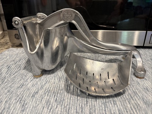 Vintage Wear-Ever Hand Citrus Juicer Ricer Masher - USA Made Cast Aluminum