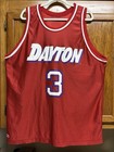 University Of Dayton Vintage 1990s Basketball Jersey #3