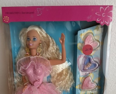 1993 LOCKET SURPRISE BARBIE Doll #10963 Mattel-Barbie Franchise