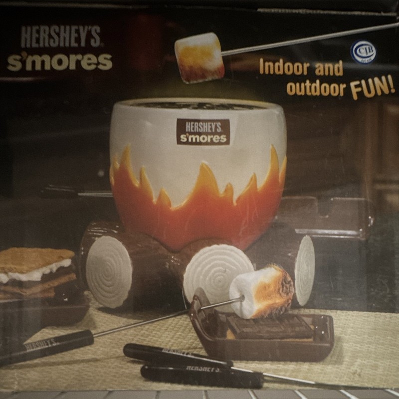 Hershey's S'mores Maker Set, Indoor & Outdoor Fun, White/Red/Yellow