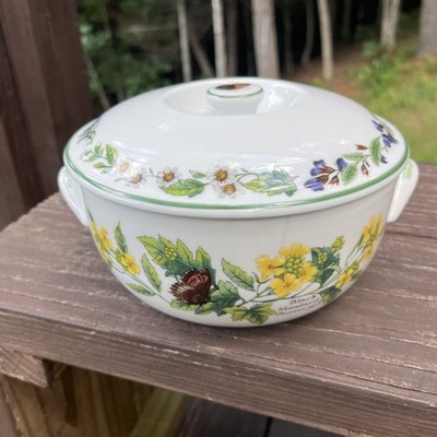 Royal Worcester English 1 Qt Round Covered Casserole Herbs Green Trim Botanical