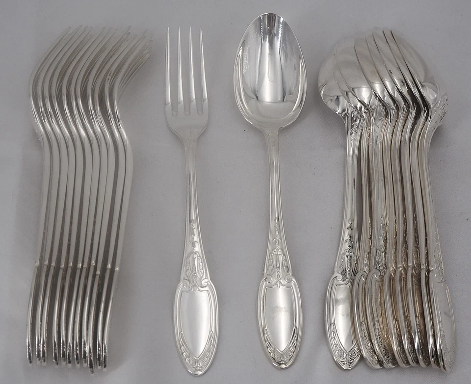 Ercuis Empire, 12 couverts de table, 24 pièces en métal argenté excellent état. - Photo 2/4