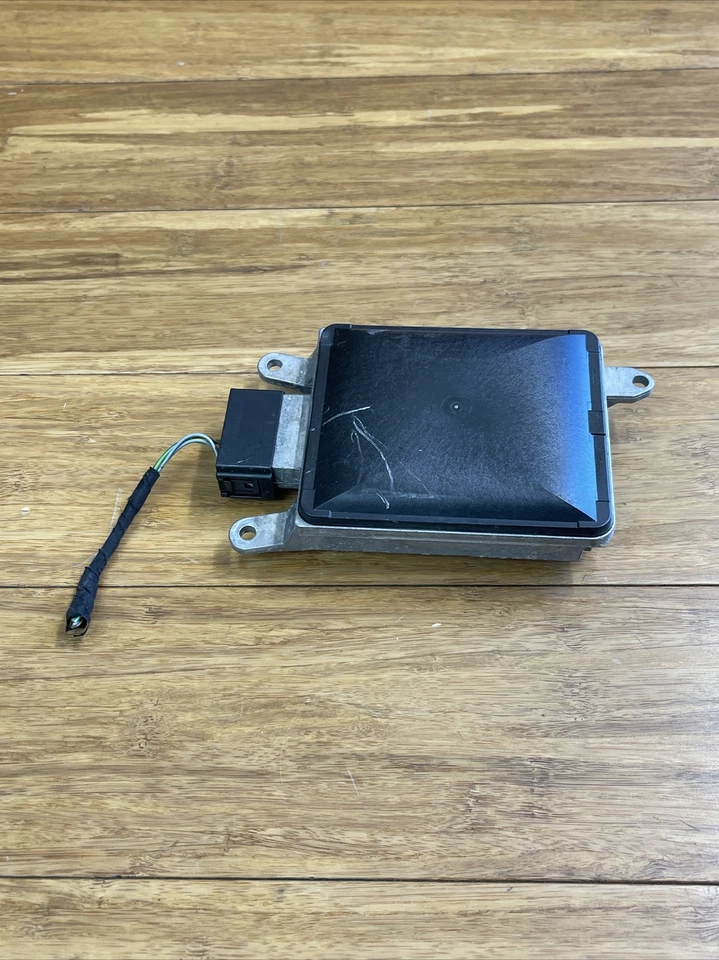 OEM 2009-2019 BMW X3 F25 X4 F26 X5 F15 X6 F16 Sensor de advertencia de cambio de carril maestro Foto 4 de 4