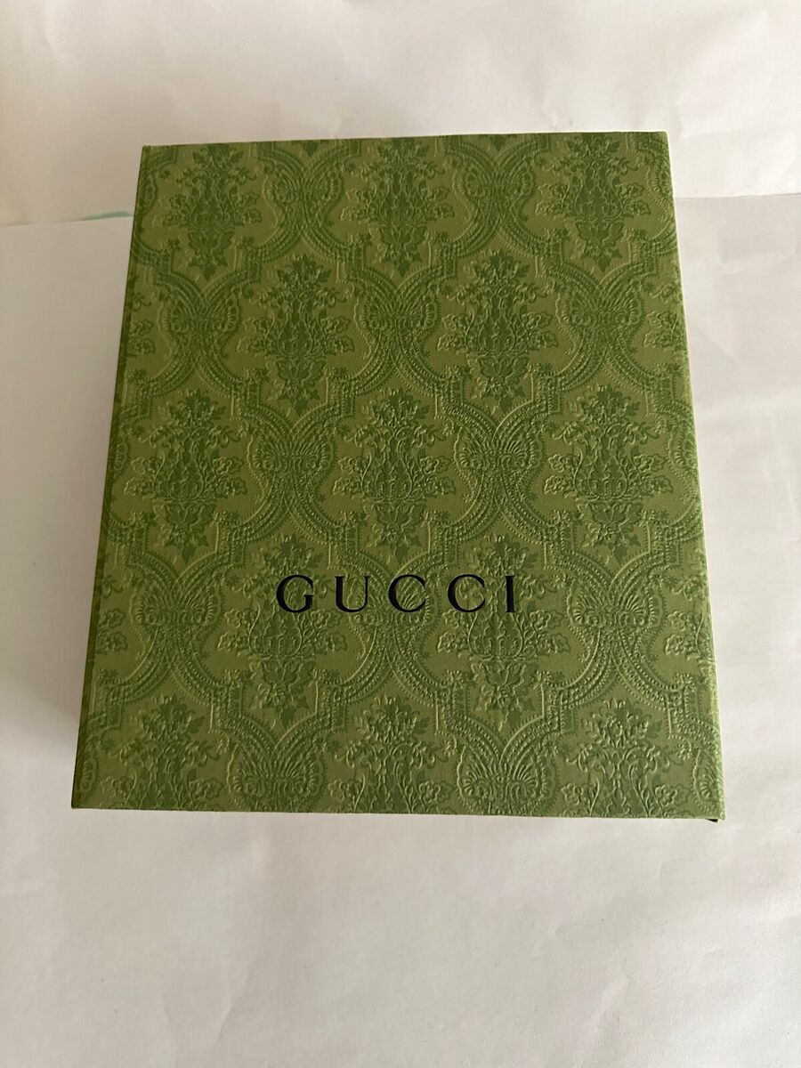 GUCCI EMPTY Embossed Green Gift BOX Hinged Magnetic Lid 10.5 GUCCI EMPTY Embossed Green Gift BOX Hinged Magnetic Lid 10.5