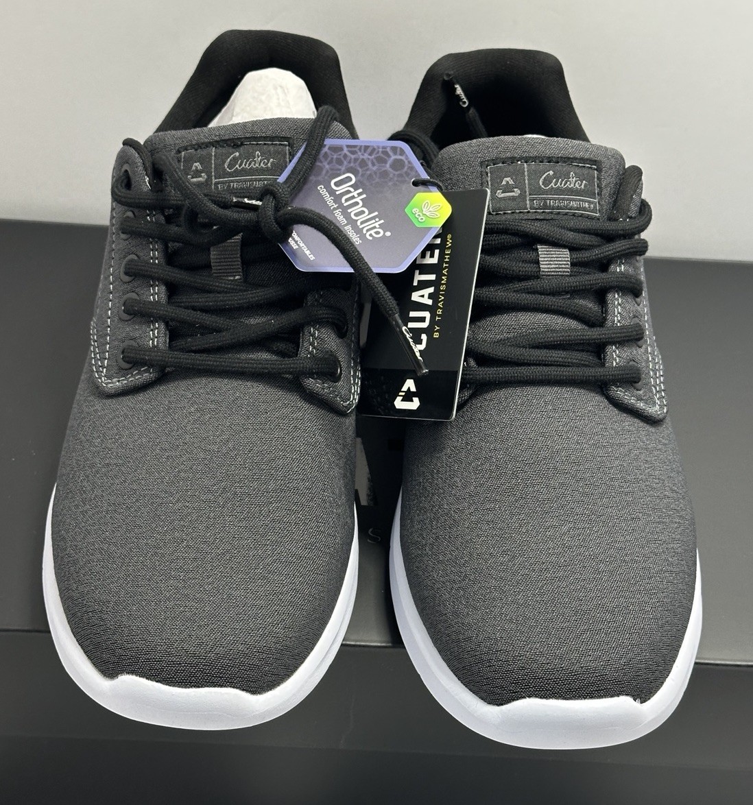 Cuater TravisMathew Daily Woven Low-Top Sneaker Men display picture 1