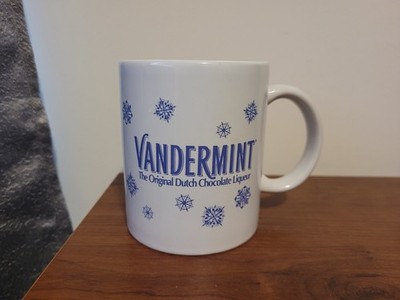 Vandermint Dutch Chocolate Liqueur Coffee Mug Snowflake Holidays Christmas