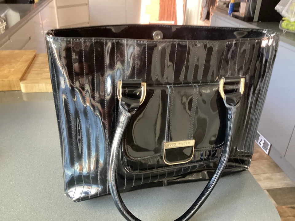Ted Baker Black Patent shoulder bag - Image 1 of 4