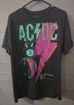 AC/DC Highway to Hell 1979 Tour Retro Licensed Print T-Shirt sz M 