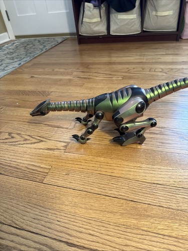 WowWee Large Green/Black Roboreptile 28” Remote Controlled Dinosaur - No Remote - Picture 8 of 10
