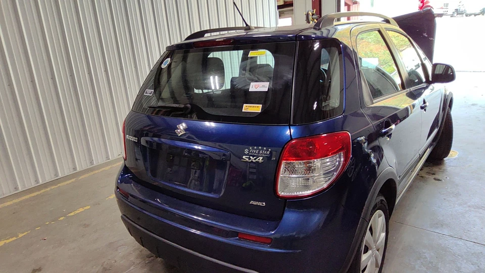 08-13 Suzuki SX4 hatchback puerta levadiza trasera portón elevador azul marino profundo-ZMZ Foto 2 de 3