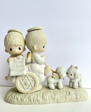 Precious Moments E-2801  Jesus Is Born  2 Angels in Chariot RARE 1979 NIB