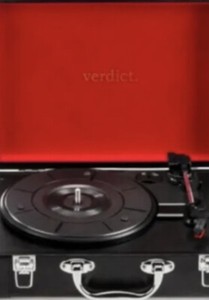 Verdict Revival Turntable w/Bluetooth Speaker