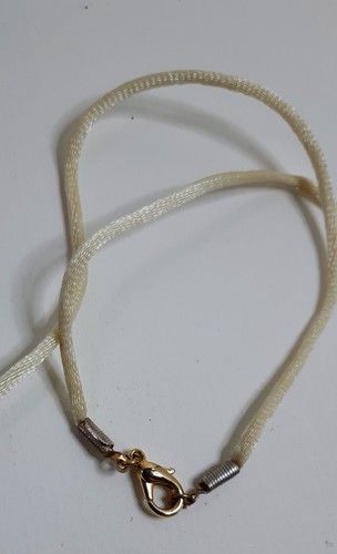 Vintage lovely golden tear drop pendant on cream silken cord 22" plain simple - Picture 3 of 3