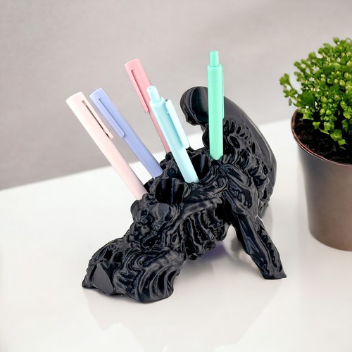 Alien Xenomorph Pen Holder - Office Desk Decor, Unique Pencil Display Stand - Foto 4 di 5