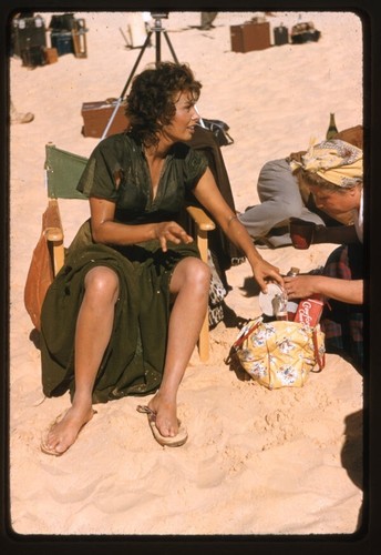 Sophia Loren Legende vom verlorenen Barfuß hinter den Kulissen Originaltransparenz
