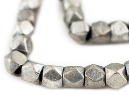 Silver Diamond Cut Beads 9mm, Large Hole Faceted White Metal 16 Inch Strand - 第 1/3 張圖片