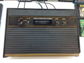 Atari 2600 Woodgrain 4 Switch System 18 Games NO CONTROLS OR CABLES UNTESTED