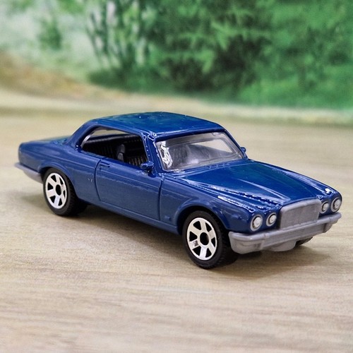 Matchbox '77 Jaguar XJ6C Diecast Modellauto 1:64 (67) Top Zustand.