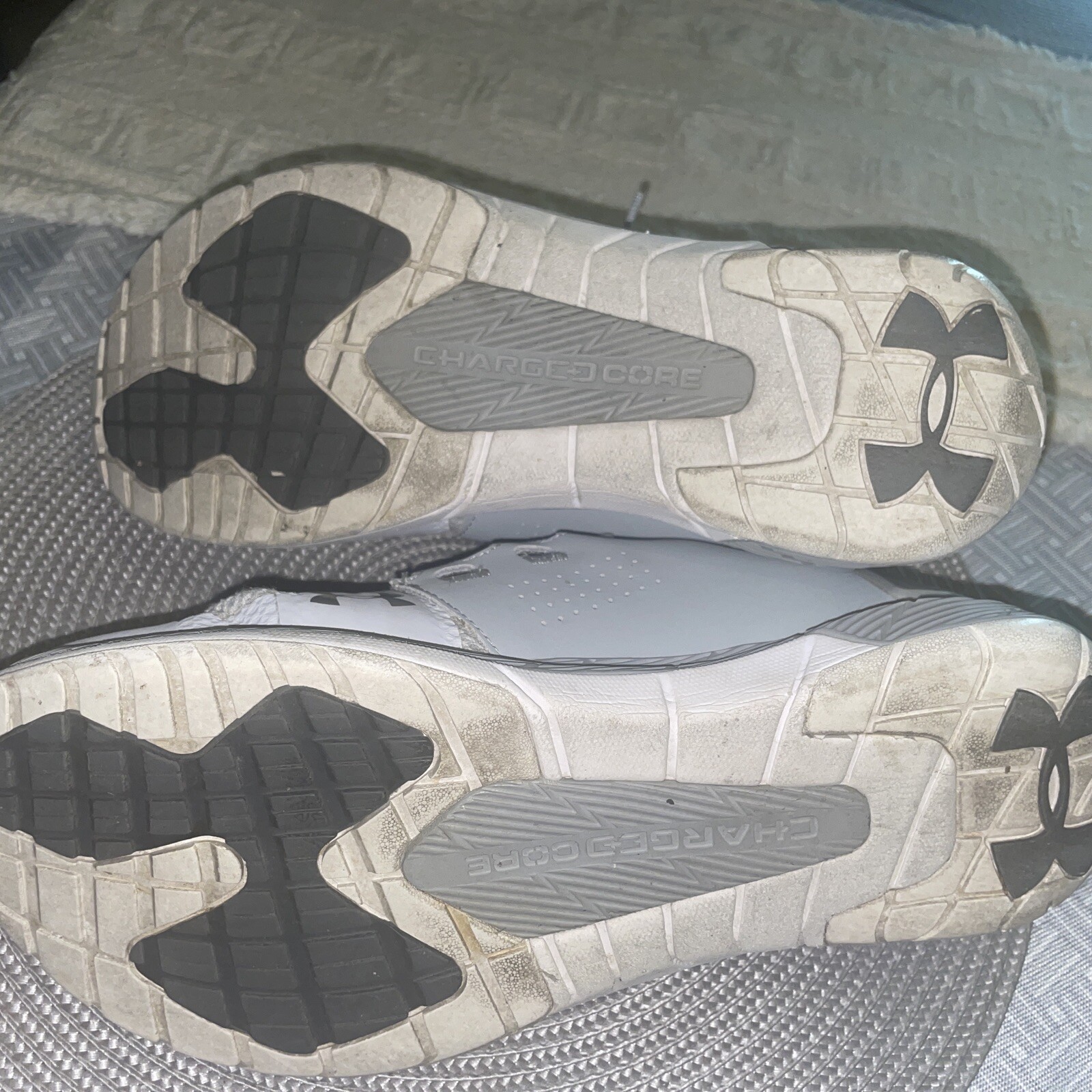 Size 9 - Under Armour Commit Gray 2016 - image 7