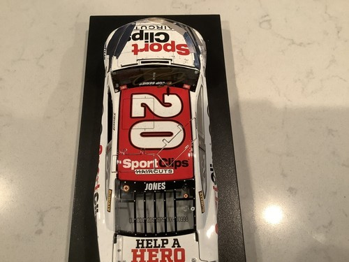 ERIK JONES AUTOGRAFO 2020 TOYOTA CAMRY SPORT CLIPS CLASH WINNER PRESSOFUSO E CARD - Foto 17 di 24