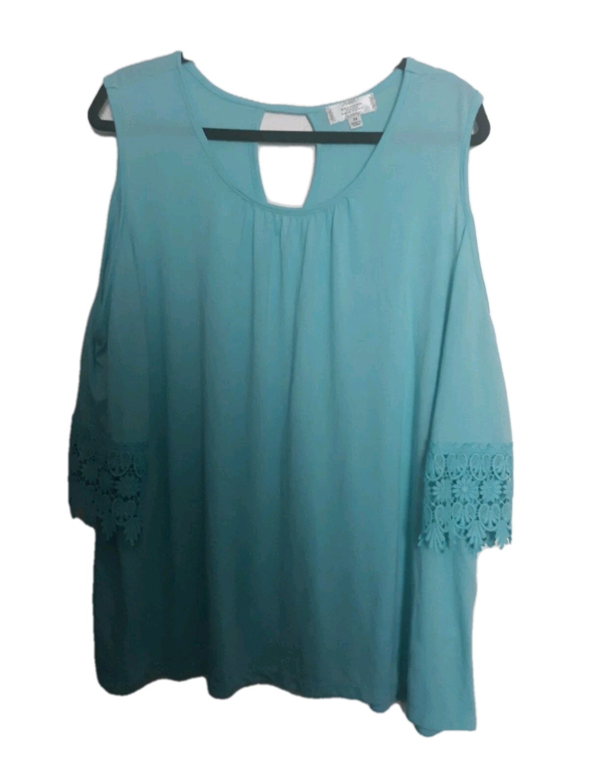 Shannon Ford Cold Shoulder Top Womans Plus Size 3X Soft Blue Embroidered Sleeve