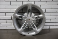 2003-2004 Chevrolet Ssr 20x10 Rear Silver Wheel 15104066 Oem Single