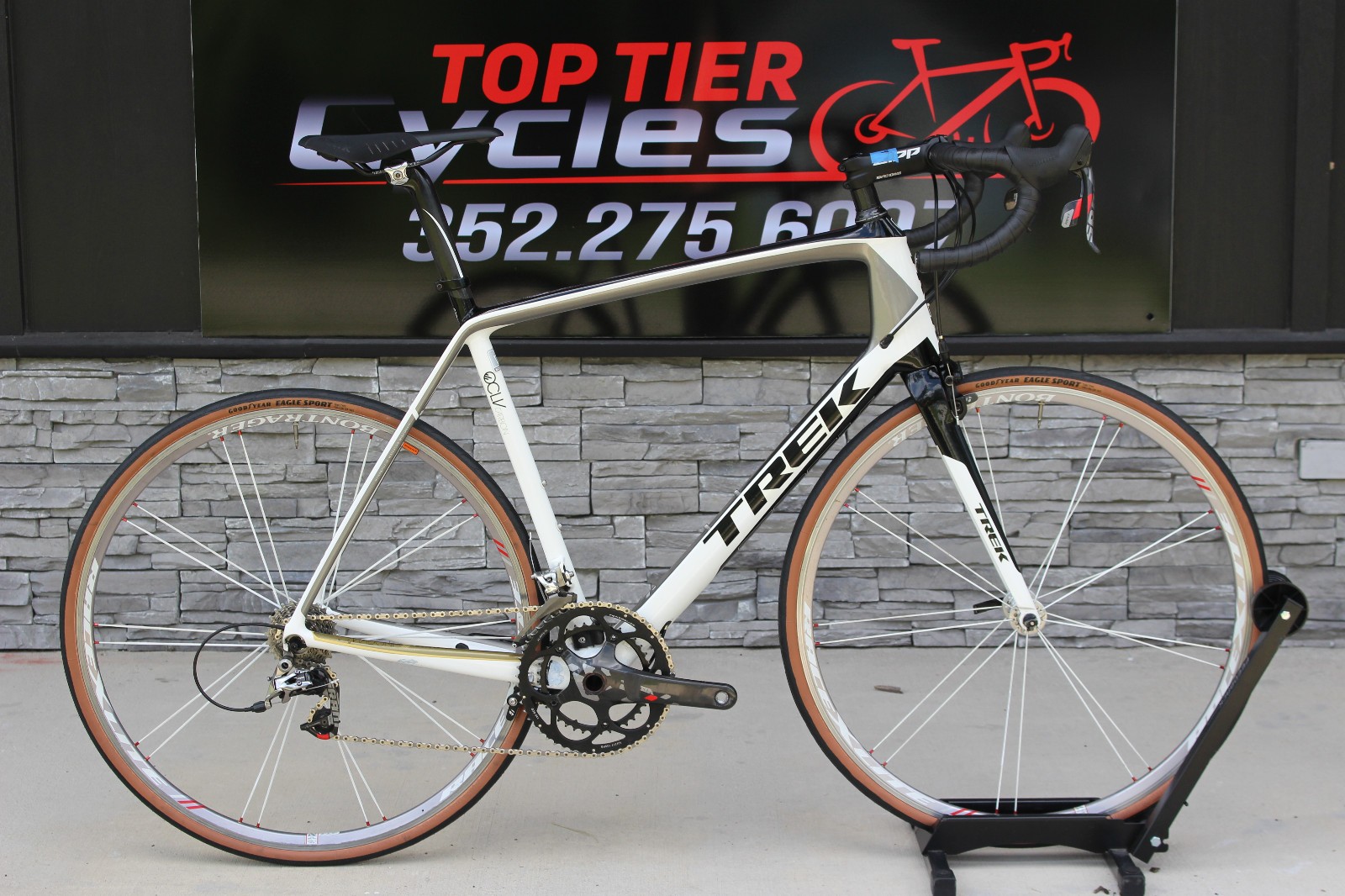 60 cm - 2013 Trek Madone 6.5 - 15lbs - Ultegra Di2 - $6600 Retail - INV 1279