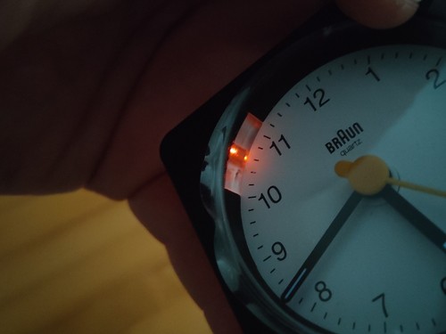 Braun  Classic Analog Travel Alarm Clock Black- BC02XBW - Picture 9 of 12