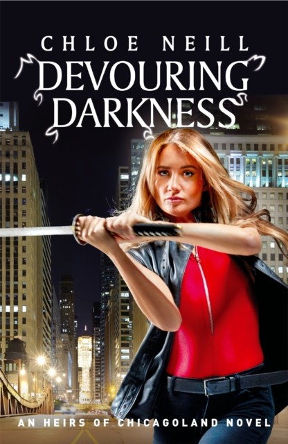Devouring Darkness by Chloe Neill (Paperback Book)