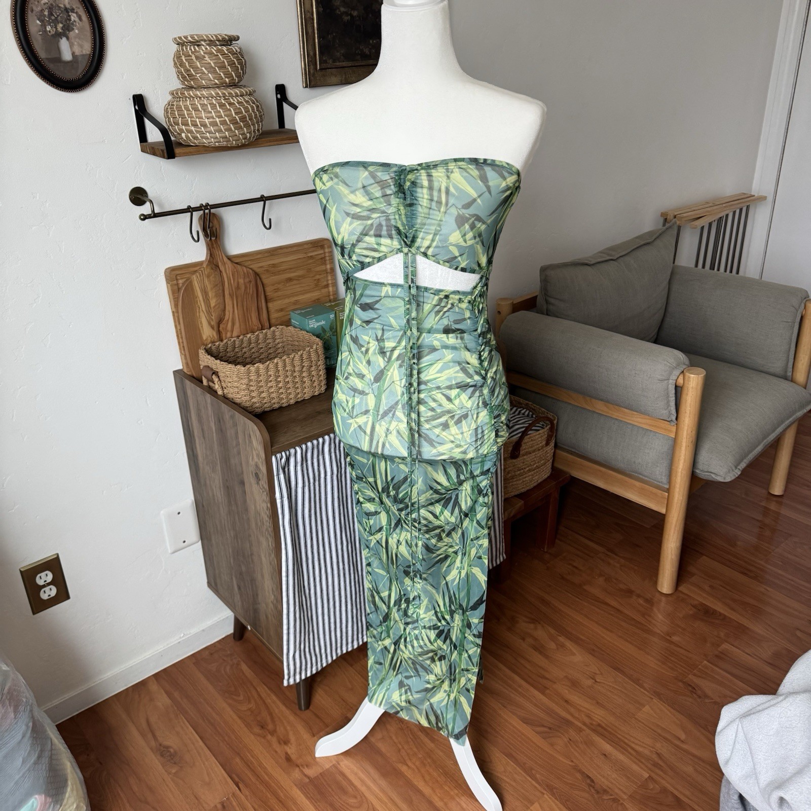 Women’s Maxi Sheer Strapless Bodycon Dress Size Small Tropical