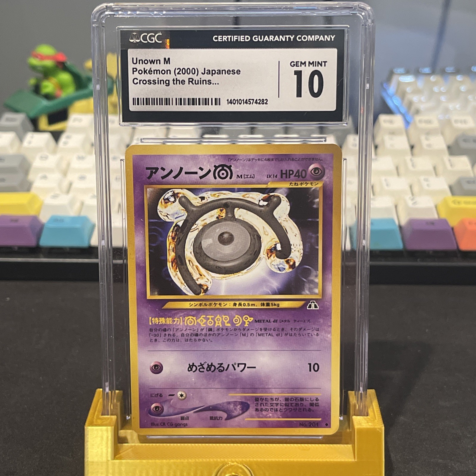 Unown M - No. 201 Crossing The Ruins Pokemon Japanese 2000 CGC 10 GEM MINT