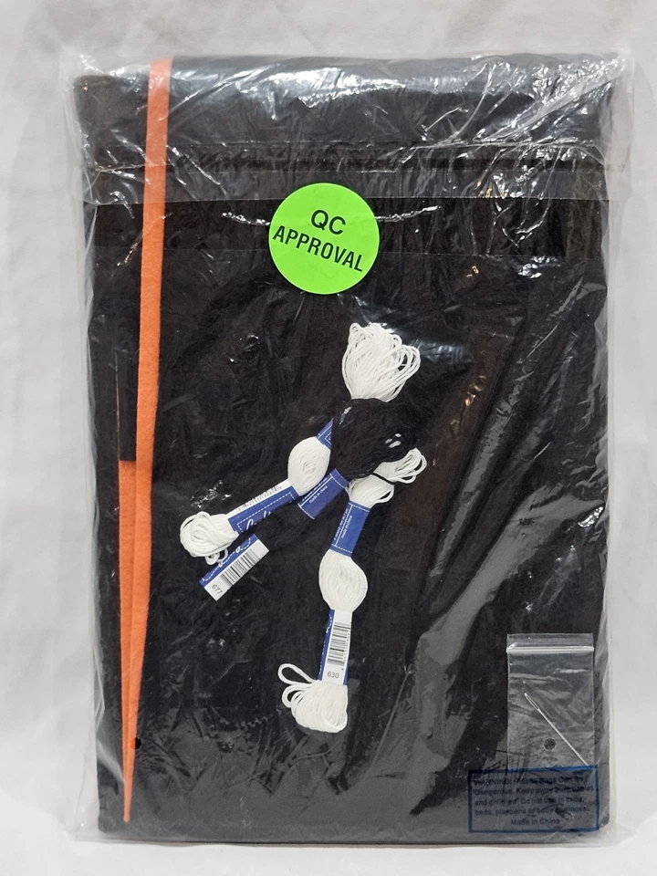 Herrschners Fieltro Calle Caramelo Maíz Halloween Juego de 4 Colchonetas Kit Foto 3 de 4