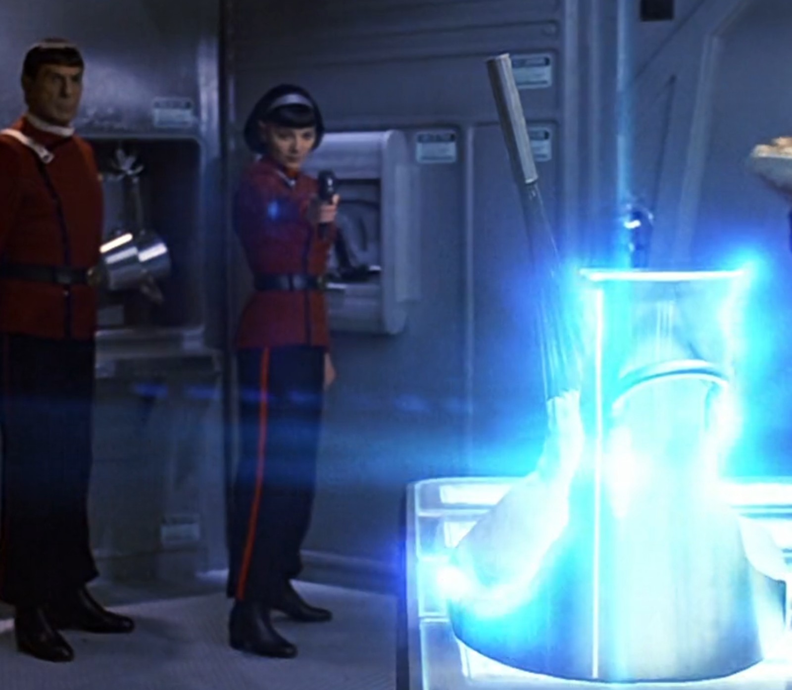 Star Trek VI Enterprise Table and Mashed Potatoes (Valeris figure NOT Included)