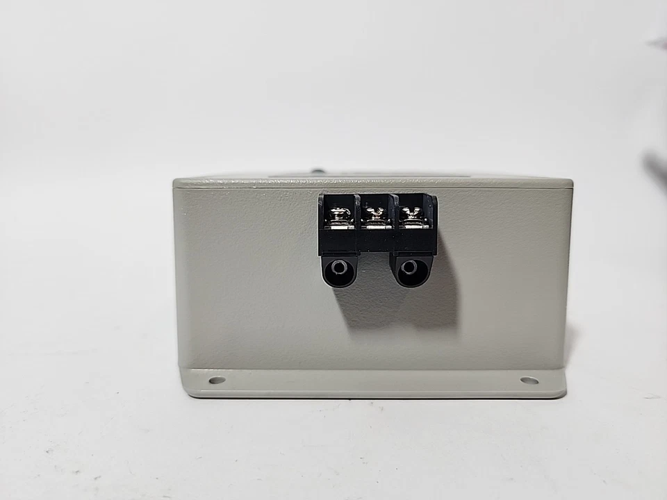 Emerson IC+107 Islatrol AC Power Filter 120V 7.5A (New In Box) - Image 4 of 4