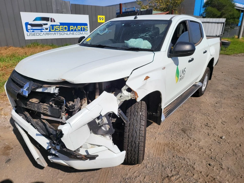 Mitsubishi Triton Ignition Barrel with Key MR 03/2015-10/2023 - image 2 of 4