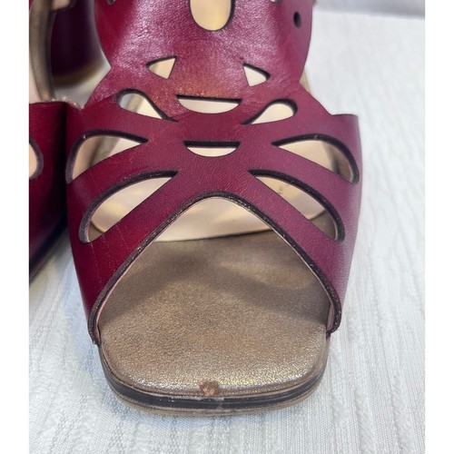 L'Artiste Sandals Women's EU 39 | US 8.5 Cutout Red Leather 3" Heels (L530) - Picture 7 of 7