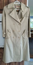 VTG FoxRun-2 Trench Coat Plaid Lining, Little Foxes Int'l. Beige WITH LINER