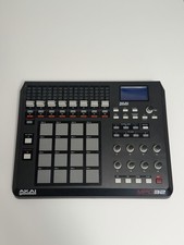 Akai MPD32 USB/MIDI Pad Control Unit With 16 ...