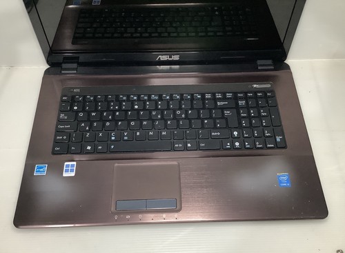 ASUS K73e,INTEL i3@2.20GHz,16GB RAM, 128 GB SSD+1TB HDD,WIN 11 PR0. 23H2 “17.3” - Picture 6 of 16