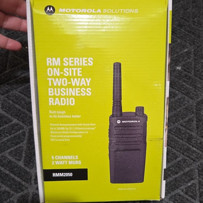 #ad Motorola RM Series RMM2050 Portable MURS Two Way Business Radio Handheld $199.00