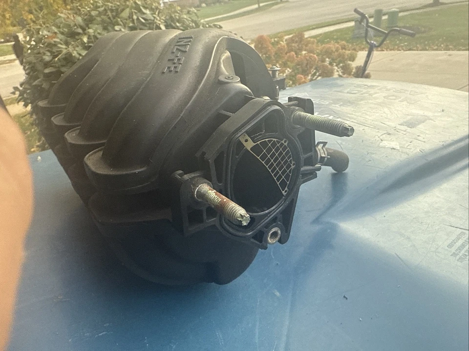 Air Intake Manifold 1.5L 2004-2006 Scion XB XA, Prius Echo Yaris 2005-2009 OEM  - Image 2 of 4