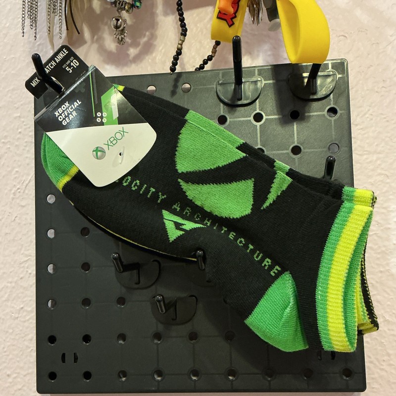 Ankle cut XBox Socks Men’s 10-13 Black/Green Mix & Match 3 pairs